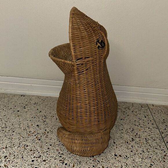 Vintage 60’s rattan wicker frog basket mid-century modern boho - Picture 3 of 8